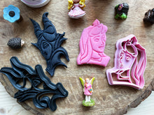 Load image into Gallery viewer, Princess Cutters