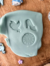 Load image into Gallery viewer, Cinderella Sensory Kit