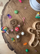 Load image into Gallery viewer, Gingerbread Kit (Only 4 Left)