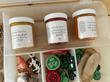 Load image into Gallery viewer, On the Farm Sensory Kit