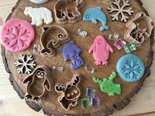 Load image into Gallery viewer, Arctic Animal Kit