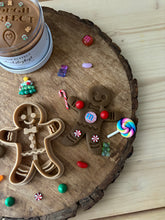 Load image into Gallery viewer, Gingerbread Kit (Only 4 Left)