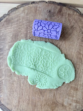 Load image into Gallery viewer, Floral Roller