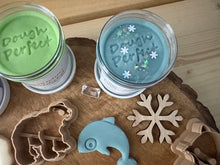 Load image into Gallery viewer, Arctic Animal Kit