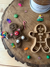 Load image into Gallery viewer, Gingerbread Kit (Only 4 Left)
