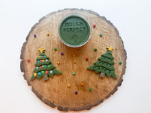 Load image into Gallery viewer, Dough Christmas Tree