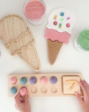 Load image into Gallery viewer, Ten Frame With Number Blocks