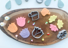 Load image into Gallery viewer, Spring Gardening Kit