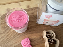 Load image into Gallery viewer, Sand Pail &amp; Shovel Set
