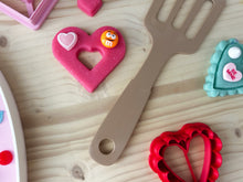 Load image into Gallery viewer, Valentine Cookie Bakery Kit
