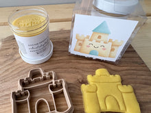 Load image into Gallery viewer, Sandcastle Gift Set
