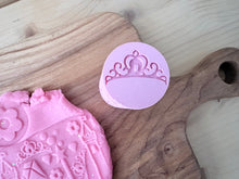 Load image into Gallery viewer, Princess Roller &amp; Stamp
