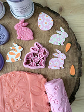 Load image into Gallery viewer, Deluxe Easter Kit
