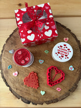 Load image into Gallery viewer, Love at First Squish
