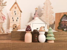 Load image into Gallery viewer, Wooden Peg Dolls
