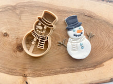 Load image into Gallery viewer, Snowflake &amp; Snowman Cutters
